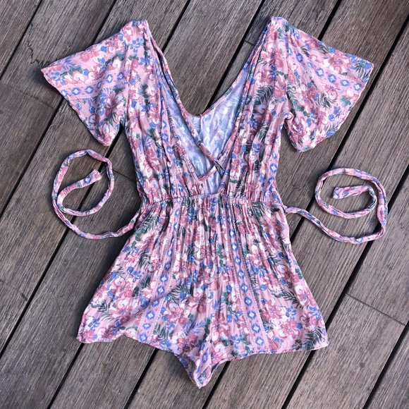 SALE!! O'Neill Floral Crossback Rosemary Pink Romper - Picture 2 of 7